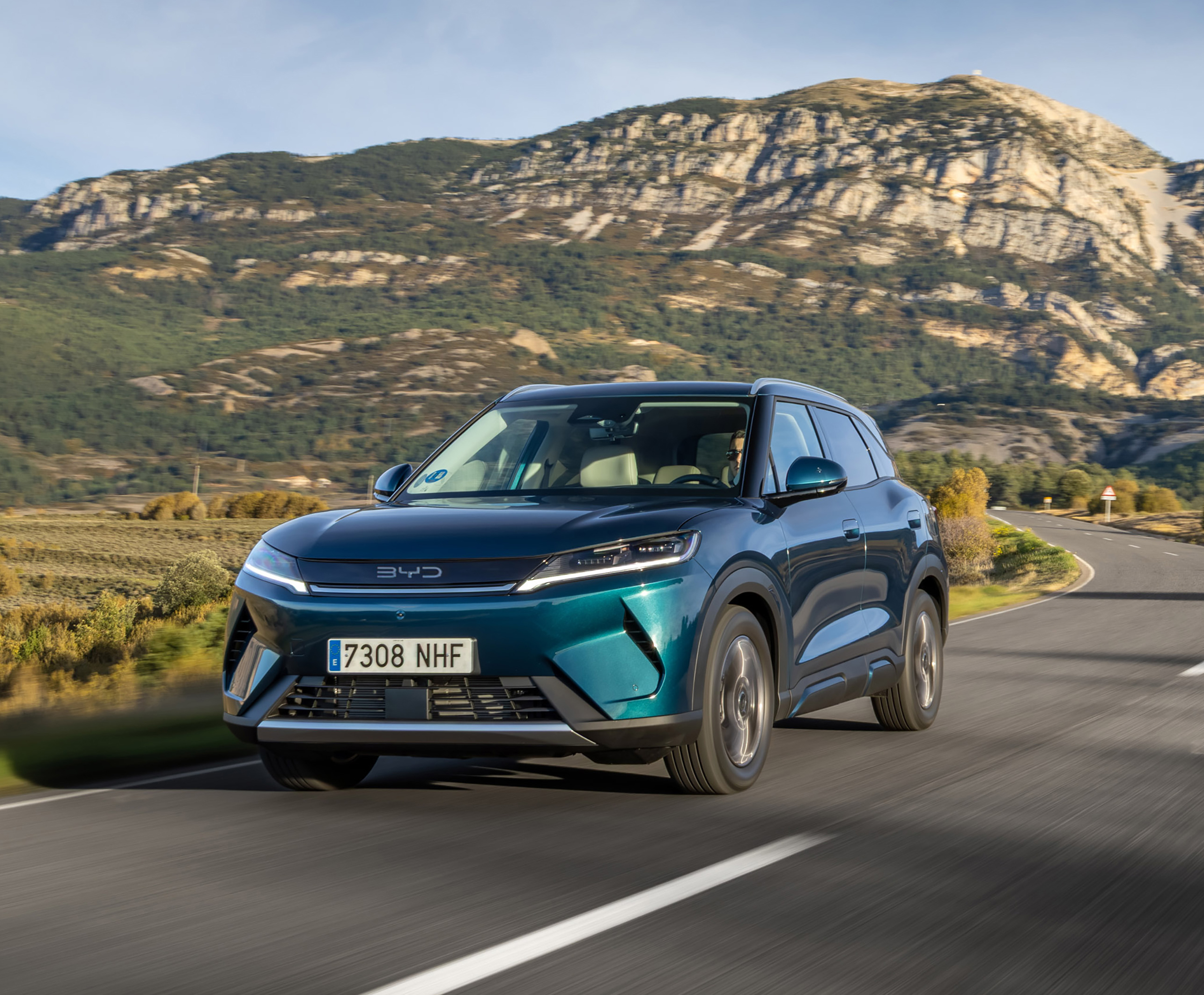 BYD ATTO 2 DM-i Exteriors 2.jpg